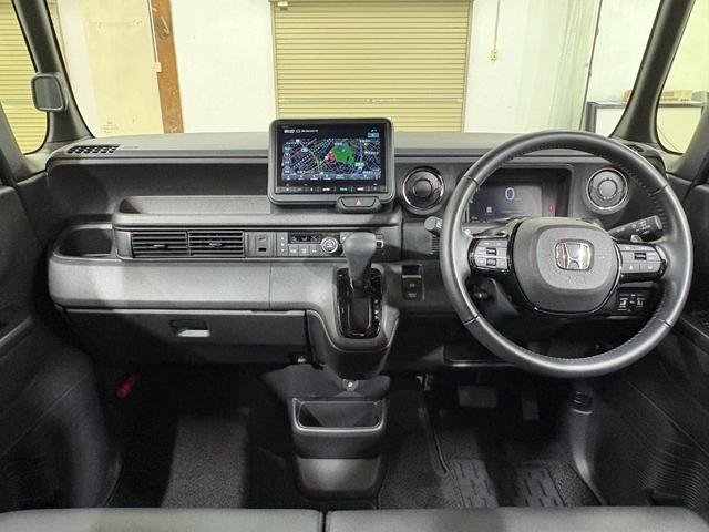 N-BOXカスタム ターボ ナビフルセグBカメラLEDAW 衝突被害軽減 キーフリー Pセンサー ESC パワステ 両席エアバック サイドエアバッグ ターボ車 スマキー パワーウィンドウ LEDヘッドライト オートエアコン(3枚目)