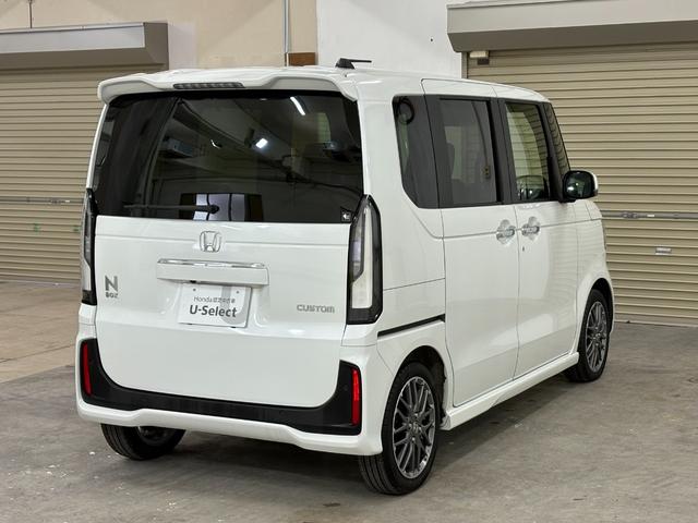 N-BOXカスタム ターボ ナビフルセグBカメラLEDAW 衝突被害軽減 キーフリー Pセンサー ESC パワステ 両席エアバック サイドエアバッグ ターボ車 スマキー パワーウィンドウ LEDヘッドライト オートエアコン(9枚目)