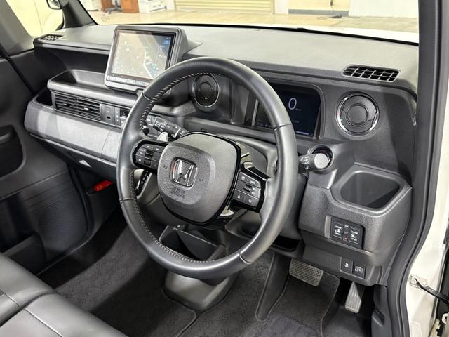 N-BOXカスタム ターボ ナビフルセグBカメラLEDAW 衝突被害軽減 キーフリー Pセンサー ESC パワステ 両席エアバック サイドエアバッグ ターボ車 スマキー パワーウィンドウ LEDヘッドライト オートエアコン(13枚目)