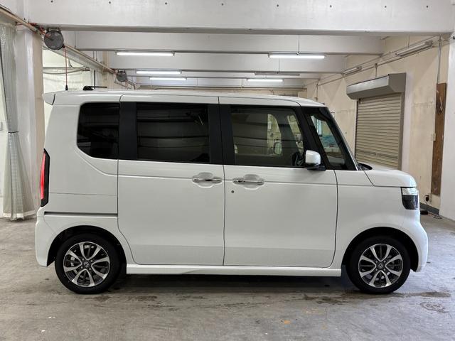 Ｎ－ＢＯＸカスタム ベースグレード　ディスプレイオーディオＢカメラＬＥＤＡＷ　ＵＳＢ接続　ＣＭＢＳ　オートエアコン　スマートキ　クルコン　バックカメラ　パワーステアリング　エアバッグ　ＥＳＣ　パワーウインドウ　フリーキー　ＥＣＯＮモード（7枚目）