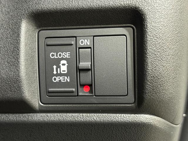 Ｎ－ＢＯＸカスタム ベースグレード　ディスプレイオーディオＢカメラＬＥＤＡＷ　ＵＳＢ接続　ＣＭＢＳ　オートエアコン　スマートキ　クルコン　バックカメラ　パワーステアリング　エアバッグ　ＥＳＣ　パワーウインドウ　フリーキー　ＥＣＯＮモード（19枚目）