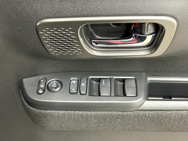 Ｎ－ＢＯＸカスタム ベースグレード　ディスプレイオーディオＢカメラＬＥＤＡＷ　ＵＳＢ接続　ＣＭＢＳ　オートエアコン　スマートキ　クルコン　バックカメラ　パワーステアリング　エアバッグ　ＥＳＣ　パワーウインドウ　フリーキー　ＥＣＯＮモード（23枚目）