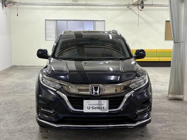 ヴェゼル ハイブリッドＺ・ホンダセンシング　ナビフルセグＢカメラＥＴＣＬＥＤＡＷ　レーダーサポート　フロントカメラ　Ｐセンサー　ＤＶＤ再生機能　横滑り防止システム　バックアイカメラ　シートヒーター付　スマ－トキ－　パワーウィンド　ＵＳＢ接続（5枚目）