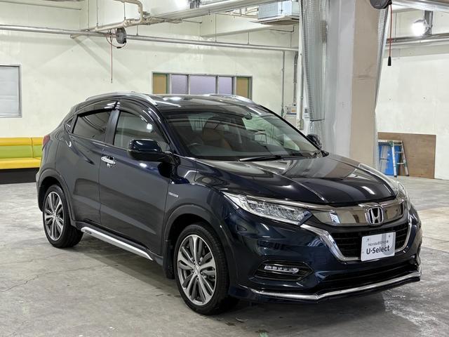 ヴェゼル ハイブリッドＺ・ホンダセンシング　ナビフルセグＢカメラＥＴＣＬＥＤＡＷ　レーダーサポート　フロントカメラ　Ｐセンサー　ＤＶＤ再生機能　横滑り防止システム　バックアイカメラ　シートヒーター付　スマ－トキ－　パワーウィンド　ＵＳＢ接続（6枚目）