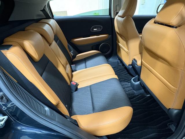 ヴェゼル ハイブリッドＺ・ホンダセンシング　ナビフルセグＢカメラＥＴＣＬＥＤＡＷ　レーダーサポート　フロントカメラ　Ｐセンサー　ＤＶＤ再生機能　横滑り防止システム　バックアイカメラ　シートヒーター付　スマ－トキ－　パワーウィンド　ＵＳＢ接続（29枚目）