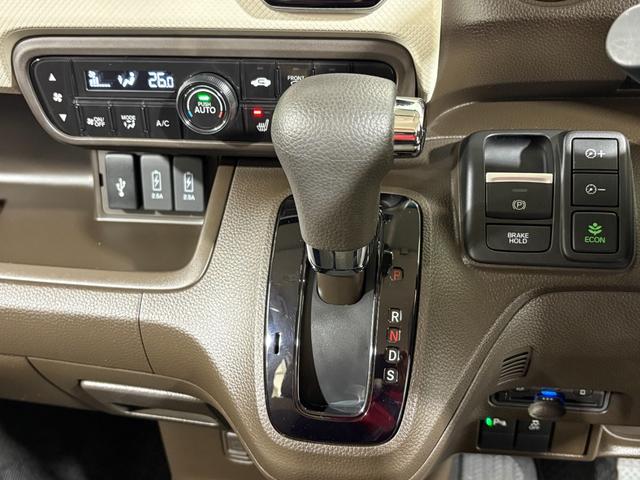 Ｎ－ＢＯＸ Ｌ・ターボ　ナビフルセグＢカメラＥＴＣＬＥＤ　シ－トヒ－タ－　ＡＡＣ　衝突軽減ブレーキ　地デジ　パワステ　ターボ車　クリアランスソナー　クルーズコントロール　ナビＴＶ　ＵＳＢ　Ｉ－ＳＴＯＰ　キーレス　ドラレコ（18枚目）