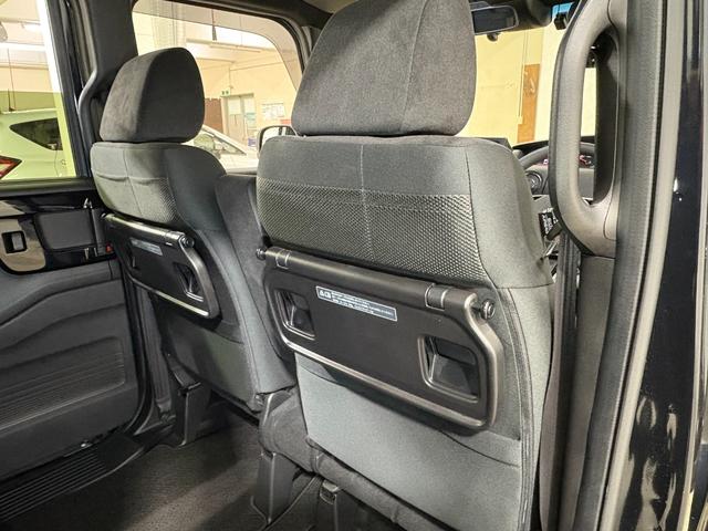 N-BOXカスタム L ナビフルセグBカメラETCLEDAW 両席エアバック Bモニタ ブレーキサポート LEDランプ キーレスエントリー SRS 横滑り防止機能 片側電動両側スライドドア DVD再生機能 パワーステアリング(32枚目)