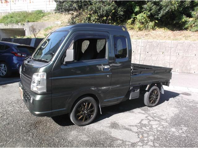 スーパーキャリイ 　Ｘ　４ＷＤ　衝突被害軽減システム　キーレス　エアコン　パワステ　パワーウィンド　デュアルカメラブレーキサポート　作業灯　ＬＥＤヘッドライト　ＬＥＤフォグランプ　社外アルミ（4枚目）