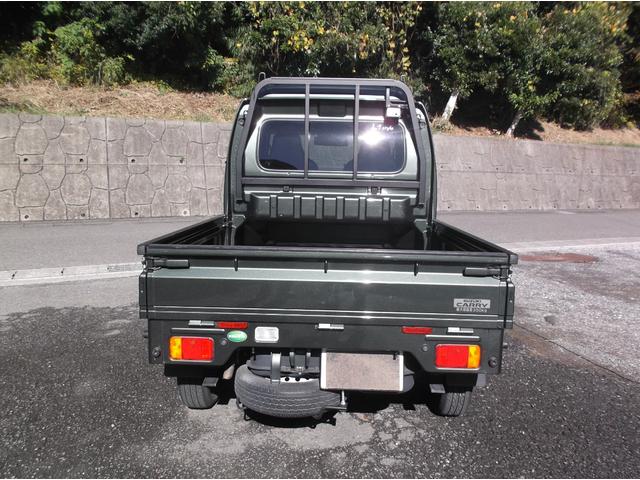 スーパーキャリイ 　Ｘ　４ＷＤ　衝突被害軽減システム　キーレス　エアコン　パワステ　パワーウィンド　デュアルカメラブレーキサポート　作業灯　ＬＥＤヘッドライト　ＬＥＤフォグランプ　社外アルミ（7枚目）