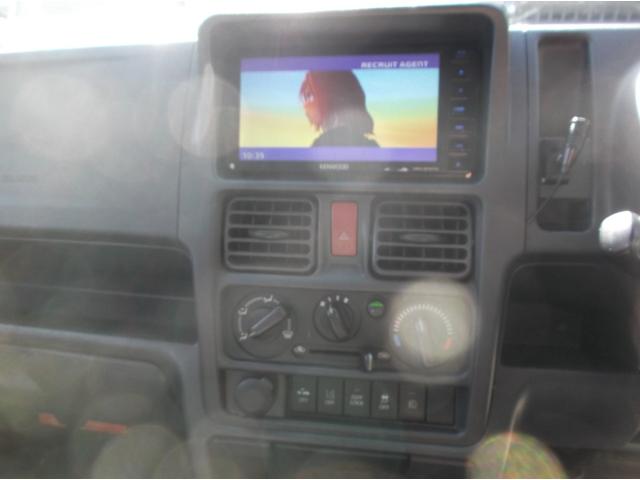 スーパーキャリイ 　Ｘ　４ＷＤ　衝突被害軽減システム　キーレス　エアコン　パワステ　パワーウィンド　デュアルカメラブレーキサポート　作業灯　ＬＥＤヘッドライト　ＬＥＤフォグランプ　社外アルミ（25枚目）