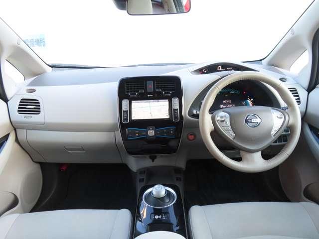 リーフ ３０ｋＷｈ　Ｘ　衝突軽減システム　インテリキー　Ｂカメラ　ＬＥＤヘッド　ナビＴＶ　ワンオーナー　パワーウィンドウ　ワンセグ　ＡＢＳ　メモリーナビ　エアコン　エアバッグ　オートクルーズ　キーレスエントリー　ＥＴＣ付（3枚目）