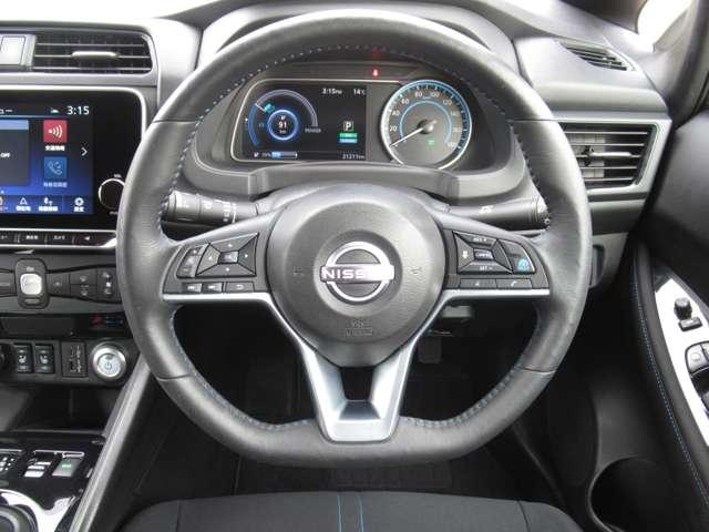 リーフ Ｘ　Ｖセレクション　レーダークルコン　３６０°カメラ　踏み間違い防止装置　ＬＥＤランプ　ドライブレコーダー　１オーナー　ＥＴＣ　インテリキー　レーンキープアシスト　サイドエアバッグ　パワーウィンドウ　ＡＢＳ　メモリ－ナビ（6枚目）