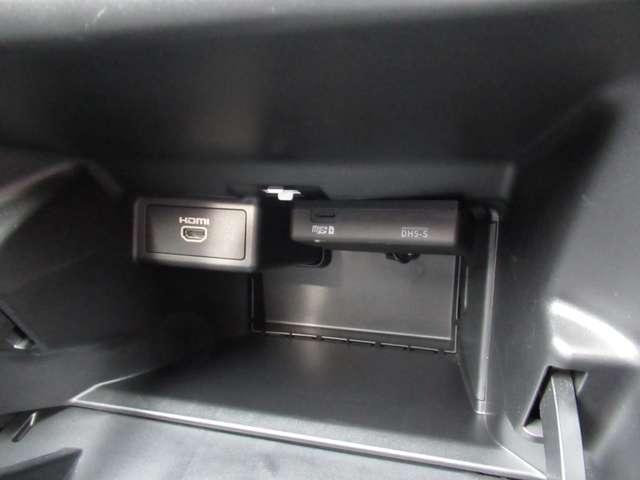 リーフ Ｘ　Ｖセレクション　レーダークルコン　３６０°カメラ　踏み間違い防止装置　ＬＥＤランプ　ドライブレコーダー　１オーナー　ＥＴＣ　インテリキー　レーンキープアシスト　サイドエアバッグ　パワーウィンドウ　ＡＢＳ　メモリ－ナビ（12枚目）