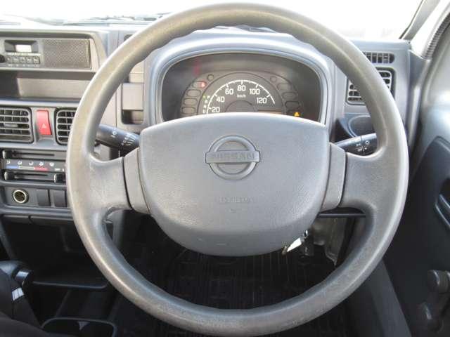 NT100クリッパートラック 660 DX マニュアルエアコン パワーステアリング ワンオーナー車 PS エアコンパワステ(6枚目)