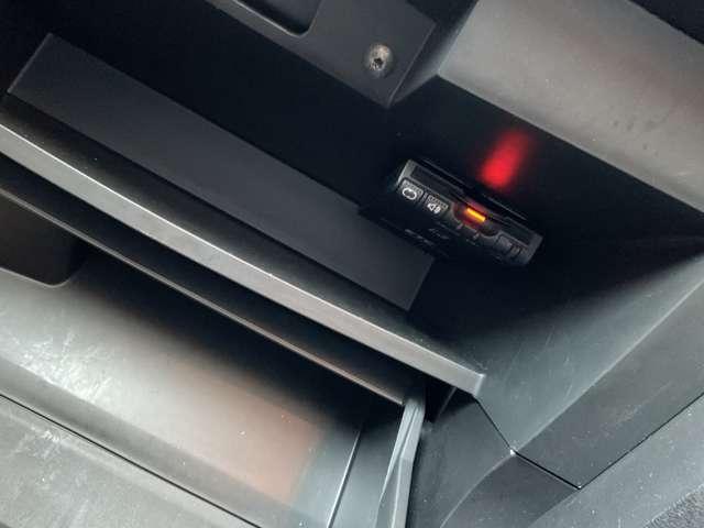 セレナ １．２　ｅ－ＰＯＷＥＲ　ＸＶ　両側オートスライドドア　純正アルミ　ＥＴＣ　バックビューモニター　両側パワースライドドア　クルーズコントロール　ワンオーナー車　ＥＴＣ　スマートキー　アルミホイール　キーレス　パワーウィンドウ　エアバッグ　オートエアコン　メモリーナビ　ナビＴＶ（18枚目）