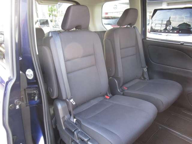 セレナ １．２　ｅ－ＰＯＷＥＲ　ＸＶ　両側オートスライドドア　純正アルミ　ＥＴＣ　バックビューモニター　両側パワースライドドア　クルーズコントロール　ワンオーナー車　ＥＴＣ　スマートキー　アルミホイール　キーレス　パワーウィンドウ　エアバッグ　オートエアコン　メモリーナビ　ナビＴＶ（20枚目）