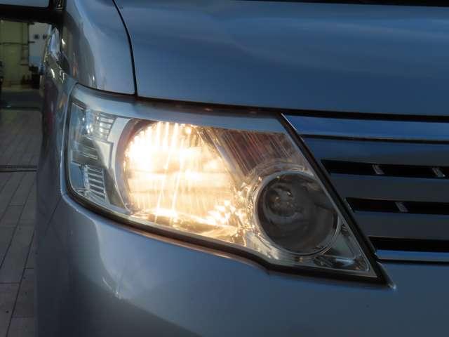 �w�b�h���C�g�ł��B