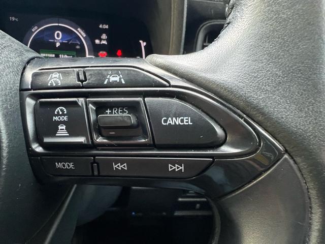 シエンタ ハイブリッドＺ　全方位モニター　両側電動スライドドア　ＬＥＤライト　５人乗り　ＢＬＵＥＴＯＯＴＨ　テレビ　シートヒーター　１００Ｖ　車検整備付　タイヤ新品　プッシュスタート（11枚目）