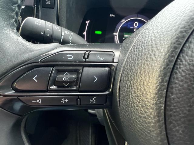 シエンタ ハイブリッドＺ　全方位モニター　両側電動スライドドア　ＬＥＤライト　５人乗り　ＢＬＵＥＴＯＯＴＨ　テレビ　シートヒーター　１００Ｖ　車検整備付　タイヤ新品　プッシュスタート（12枚目）