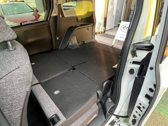 シエンタ ハイブリッドＺ　全方位モニター　両側電動スライドドア　ＬＥＤライト　５人乗り　ＢＬＵＥＴＯＯＴＨ　テレビ　シートヒーター　１００Ｖ　車検整備付　タイヤ新品　プッシュスタート（45枚目）