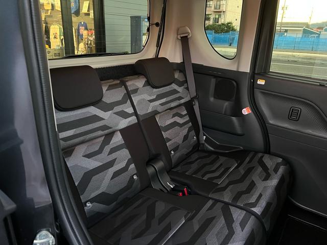 タント ファンクロス 両側電動スライド 運転席・助手席シートヒーター 安全装置 特別仕様 スペアキー(16枚目)