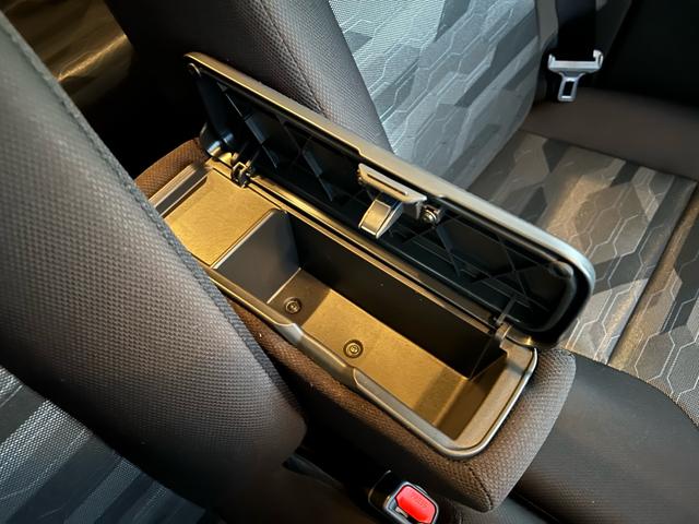 タント ファンクロス 両側電動スライド 運転席・助手席シートヒーター 安全装置 特別仕様 スペアキー(43枚目)