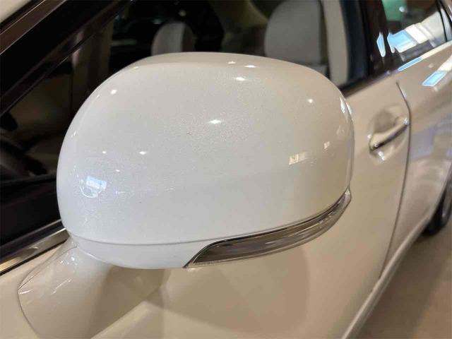 クラウンマジェスタ Ａタイプ　クリアランスソナー　オートクルーズコントロール　ナビ　ＴＶ　アルミホイール　ＨＩＤ　ＡＴ　スマートキー　電動格納ミラー　盗難防止システム　パワーシート　ＣＤ　ＤＶＤ再生　ＭＤ　衝突安全ボディ　ＡＢＳ（26枚目）