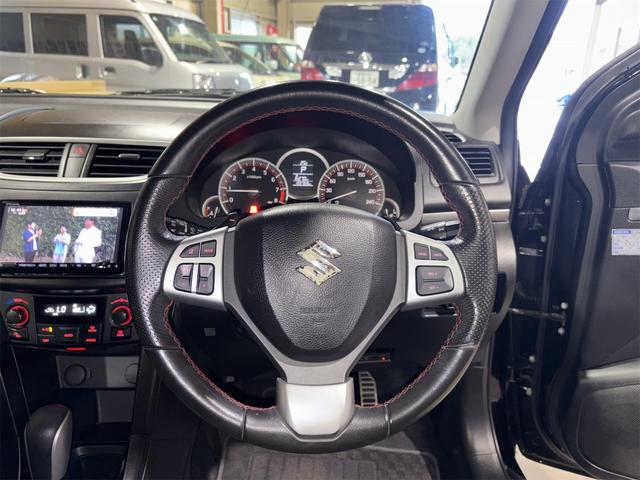 スイフトスポーツ ベースグレード　ＥＴＣ　ナビ　ＴＶ　オートクルーズコントロール　アルミホイール　スマートキー　電動格納ミラー　ＣＶＴ　盗難防止システム　衝突安全ボディ　記録簿　ＡＢＳ　ＥＳＣ　ＵＳＢ　エアコン　パワーステアリング（3枚目）