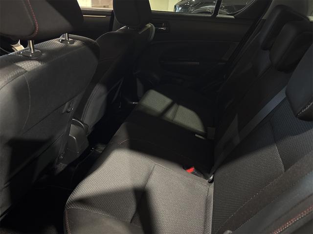 スイフトスポーツ ベースグレード　ＥＴＣ　ナビ　ＴＶ　オートクルーズコントロール　アルミホイール　スマートキー　電動格納ミラー　ＣＶＴ　盗難防止システム　衝突安全ボディ　記録簿　ＡＢＳ　ＥＳＣ　ＵＳＢ　エアコン　パワーステアリング（34枚目）