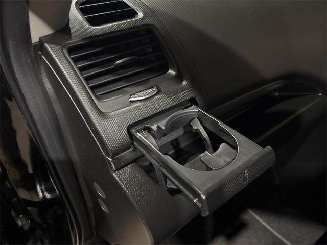 スイフトスポーツ ベースグレード　ＥＴＣ　ナビ　ＴＶ　オートクルーズコントロール　アルミホイール　スマートキー　電動格納ミラー　ＣＶＴ　盗難防止システム　衝突安全ボディ　記録簿　ＡＢＳ　ＥＳＣ　ＵＳＢ　エアコン　パワーステアリング（35枚目）