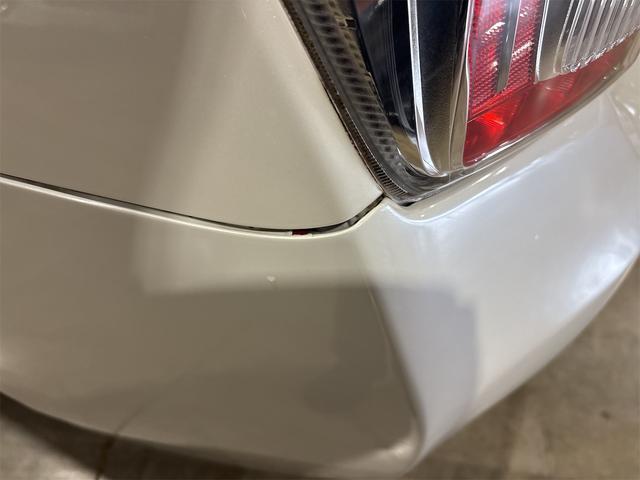 プリウス Ｇ　ＥＴＣ　オートクルーズコントロール　バックカメラ　ナビ　アルミホイール　オートライト　ＨＩＤ　ＣＶＴ　スマートキー　アイドリングストップ　電動格納ミラー　盗難防止システム　パワーシート　ＣＤ（34枚目）