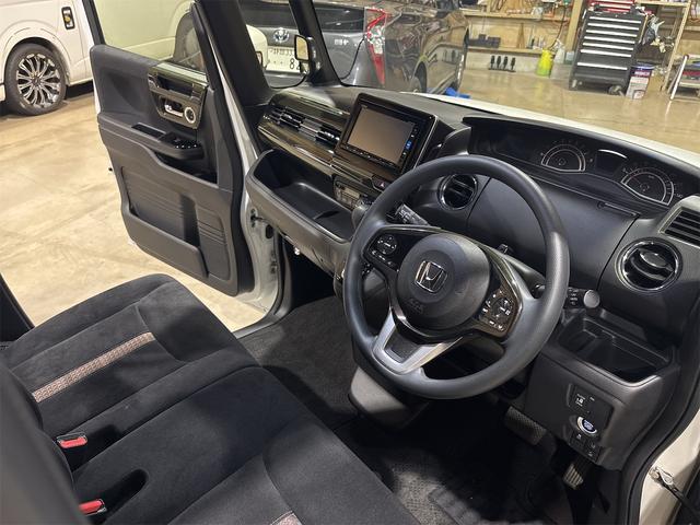 N-BOXカスタム G・Lホンダセンシング ドライブレコーダー ETC バックカメラ 両側スライド・片側電動 TV クリアランスソナー オートクルーズコントロール レーンアシスト 衝突被害軽減システム オートライト LEDヘッドランプ(28枚目)