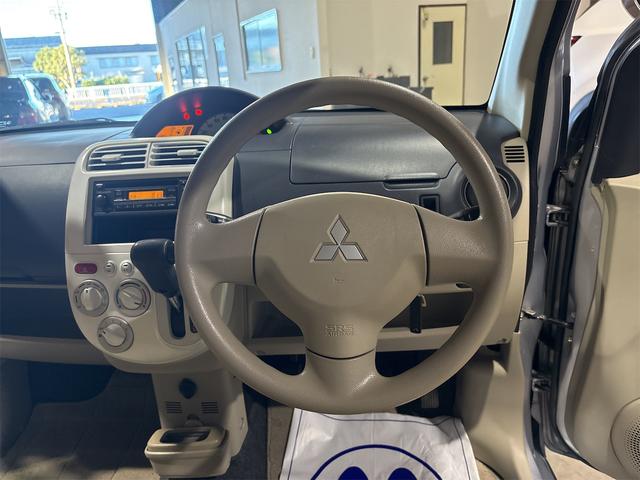 ｅＫワゴン Ｍ　キーレスエントリー　電動格納ミラー　ベンチシート　ＡＴ　盗難防止システム　ＣＤ　衝突安全ボディ　エアコン　パワーステアリング　パワーウィンドウ（3枚目）