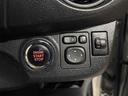 ヴィッツ Ｆ　ドライブレコーダー　スマートキー　電動格納ミラー　ＣＶＴ　盗難防止システム　衝突安全ボディ　記録簿　ＡＢＳ　ＥＳＣ　ＣＤ　ＵＳＢ　ミュージックプレイヤー接続可　エアコン　パワーステアリング　ＥＴＣ（5枚目）