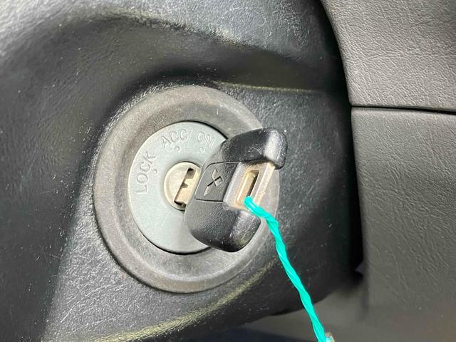 パジェロミニ Ｘ　ドライブレコーダー　ＥＴＣ　ＡＴ　ＣＤ　エアコン　パワーステアリング　パワーウィンドウ　運転席エアバッグ（9枚目）