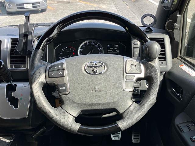 ハイエースバン SーGL4WD キャンプ仕様 デジタルミラー 走行充電 ETC バックカメラ ナビTV 社外クルーズコントロール ブレーキアシスト 両側電動ドア ヒッチメンバー 走行充電システム ベンチレータ 内装ダークプライム仕様 ベットキット 寒冷地仕様 ドラレコ(3枚目)