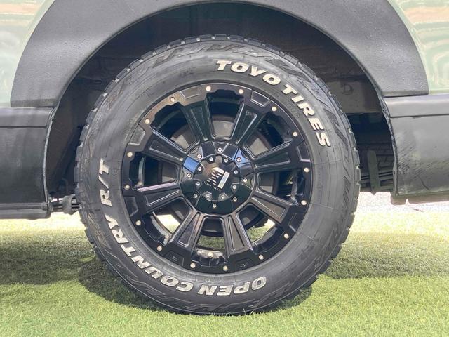 ハイエースバン SーGL4WD キャンプ仕様 デジタルミラー 走行充電 ETC バックカメラ ナビTV 社外クルーズコントロール ブレーキアシスト 両側電動ドア ヒッチメンバー 走行充電システム ベンチレータ 内装ダークプライム仕様 ベットキット 寒冷地仕様 ドラレコ(23枚目)