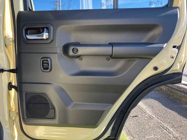 ジムニーノマド ＦＣ　登録済み未使用車　９インチナビＴＶ　４ＷＤ　バックカメラ　クリアランスソナー　オートクルーズコントロール　レーンアシスト　衝突被害軽減システム　ナビ　オートライト　ＬＥＤヘッドランプ　ヘッドライトウォッシャー　アルミホイール（33枚目）