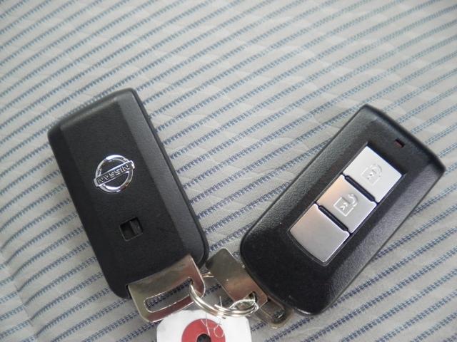 デイズ X 全周囲カメラ カロッツェリア製フルセグメモリーナビ ETC プッシュスタート スマートキー オートエアコン 電動格納ドアミラー ABS 両席エアバッグ UVカットガラス プライバシーガラス(17枚目)