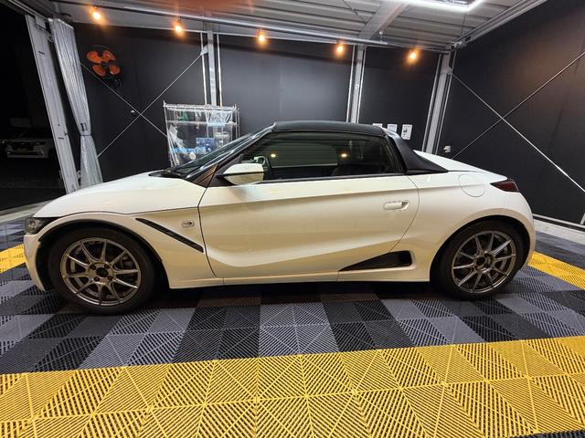 Ｓ６６０ α　６ＭＴ　禁煙車　無限ハードトップ付き　各ＨＫＳカスタム　ブリッツ足周り　ロッソモデロマフラー　センターディスプレイ　バックカメラ（6枚目）