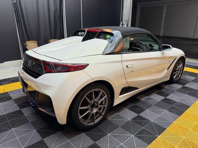 Ｓ６６０ α　６ＭＴ　禁煙車　無限ハードトップ付き　各ＨＫＳカスタム　ブリッツ足周り　ロッソモデロマフラー　センターディスプレイ　バックカメラ（11枚目）
