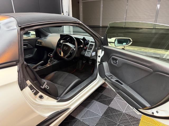 Ｓ６６０ α　６ＭＴ　禁煙車　無限ハードトップ付き　各ＨＫＳカスタム　ブリッツ足周り　ロッソモデロマフラー　センターディスプレイ　バックカメラ（13枚目）