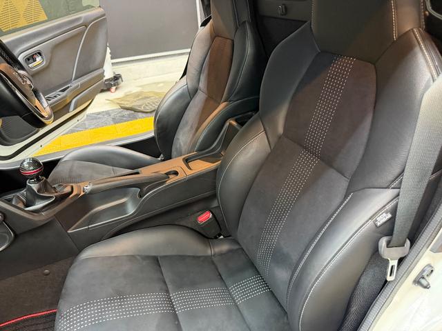 Ｓ６６０ α　６ＭＴ　禁煙車　無限ハードトップ付き　各ＨＫＳカスタム　ブリッツ足周り　ロッソモデロマフラー　センターディスプレイ　バックカメラ（16枚目）