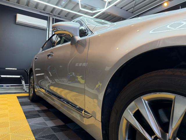 ＬＳ ＬＳ６００ｈ　バージョンＣ　Ｉパッケージ　禁煙車　白本革　シートヒーター　シートエアコン　シートメモリー　ハイブリッド　ステアリングヒーター　ブラインドスポットモニター（8枚目）