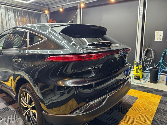 ハリアー Ｇ　ワンオーナー　デジタルインナーミラー　ＥＴＣ２．０　アダクティブクルーズコントロール　ドラレコ３６０度　ハーフレザーシート　パワーバックドア　ＬＥＤヘッドライト（8枚目）