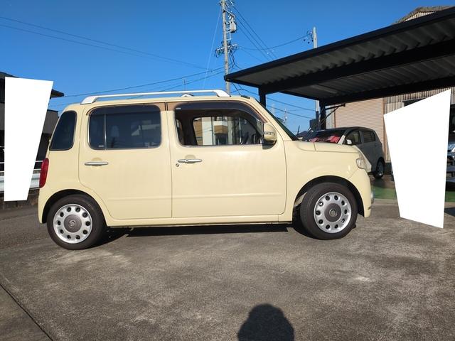 ミラココア ココアプラスＧ　軽自動車　ルーフレール　スマートキー　純正ナビ　ＴＶ　バックモニター　車検Ｒ９年１１月　修復歴なし（3枚目）