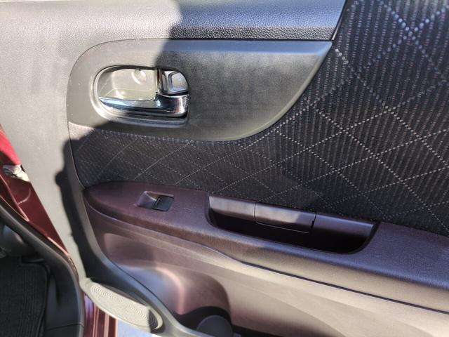 Ｎ－ＯＮＥ プレミアム　ツアラー・Ｌパッケージ　軽自動車　ターボ　パドルシフト　クルーズコントロール　社外ナビ　ＥＴＣ　車検Ｒ９年１２月（40枚目）