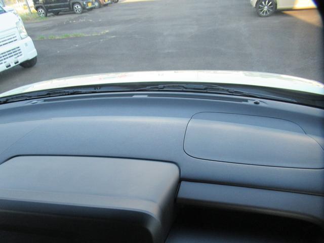 スペーシア ハイブリッドG 届出済未使用車 オートLEDライト オートハイビーム 前後ブレーキアシスト 両側スライドドア フットパーキング 先行車&青信号対応発進お知らせ機能 ヒルホールドコントロール オーディオレス(13枚目)