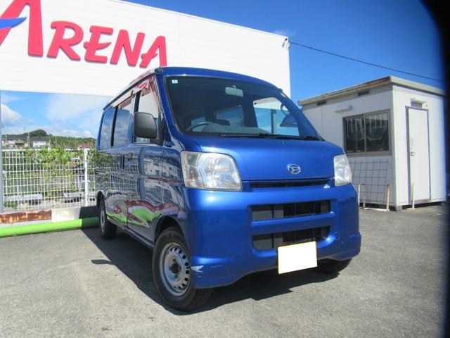 ハイゼットカーゴ ＤＸ　５ＭＴ車　２ＷＤ　ＣＤオーディオ　ラジオ　パワーウィンドウ　パワステ　マニュアルエアコン　オーバーヘッドシェルフ　ラゲッジマット　禁煙車（3枚目）