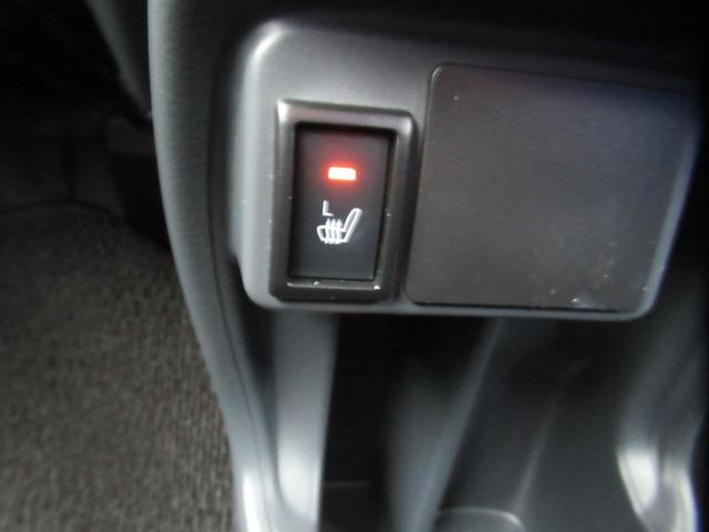 ハスラー X 後期型 純正7インチナビ ワンセグTV CD再生 6スピーカー オートHIDライト デュアルカメラブレーキサポート 左右席シートヒーター アイドリングストップ 純正15インチアルミ ワンオーナー(15枚目)